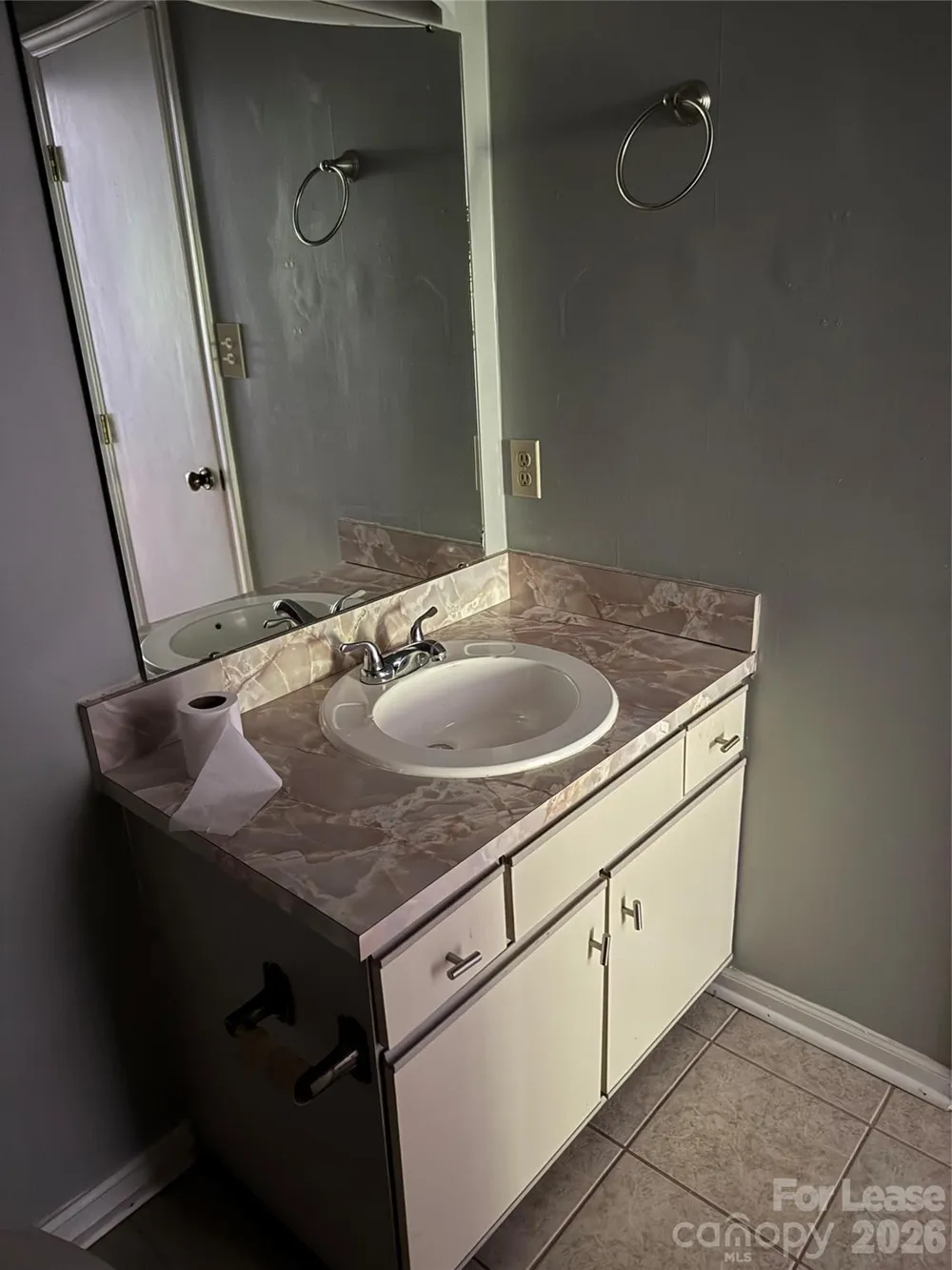 1420 11th Street Drive NW Hickory, NC 28601