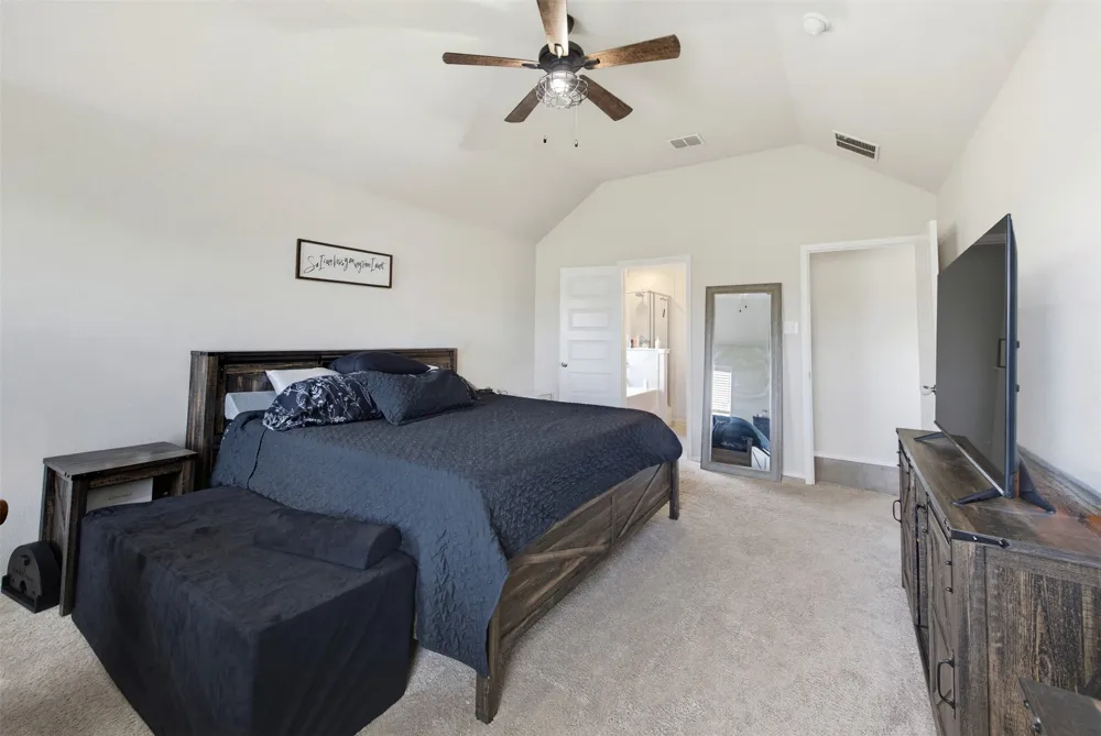 105 Cheryl Drive Keene, TX 76059