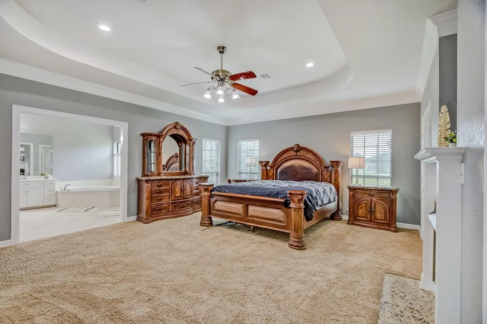 5200 Main Street Vidor, TX 77662