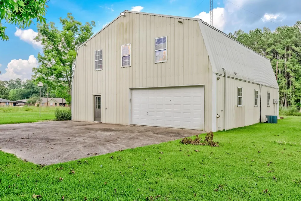 5200 Main Street Vidor, TX 77662
