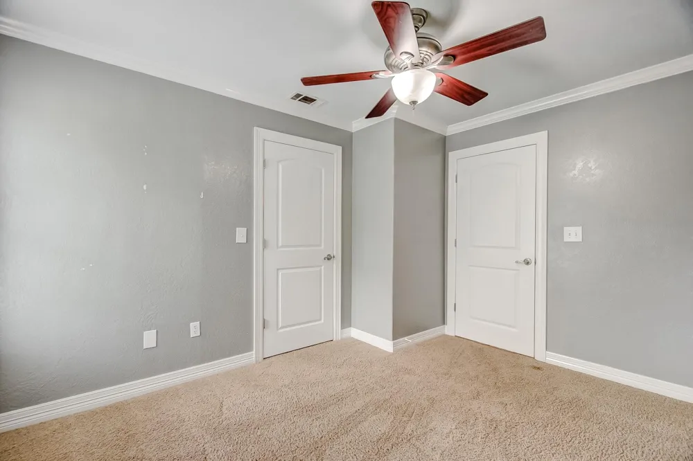 5200 Main Street Vidor, TX 77662