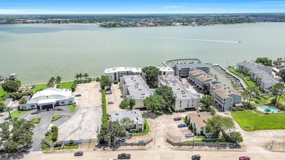 4001 Nasa Parkway #232 El Lago, TX 77586