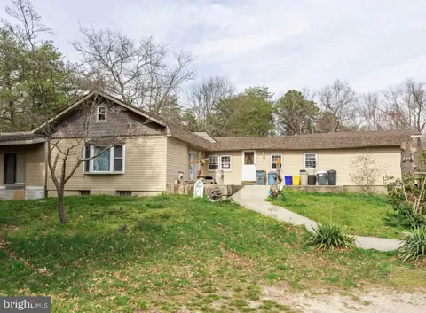 219 WHITE HORSE