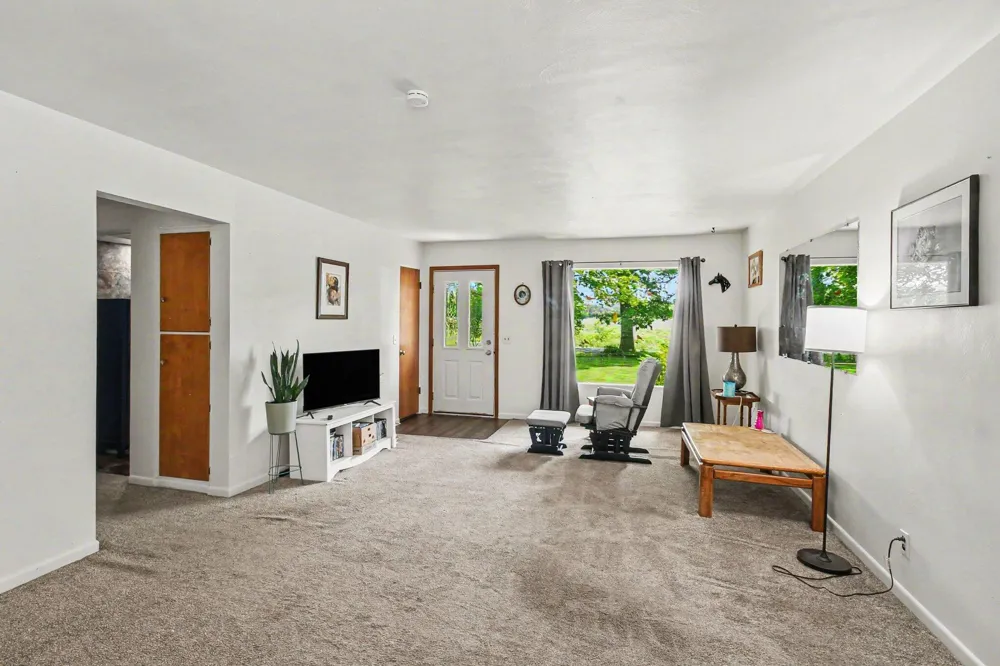 6025 Zimmer Road Haslett, MI 48840