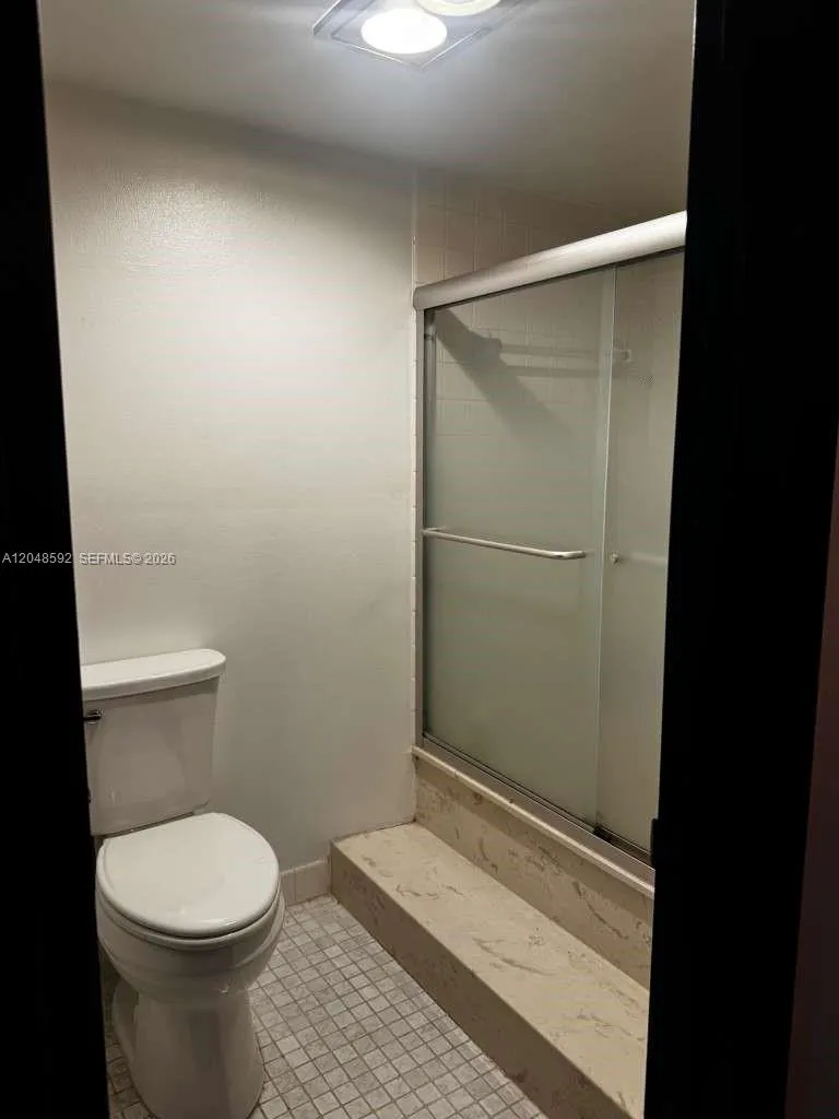 16171 Blatt Blvd #412 Weston, FL 33326