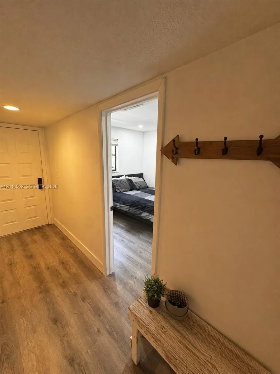 16171 Blatt Blvd #412 Weston, FL 33326