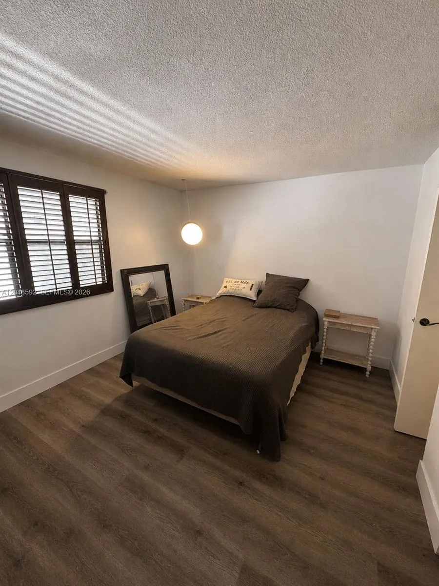 16171 Blatt Blvd #412 Weston, FL 33326