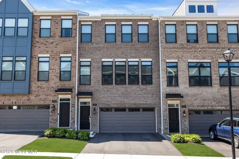 27 Linder Court