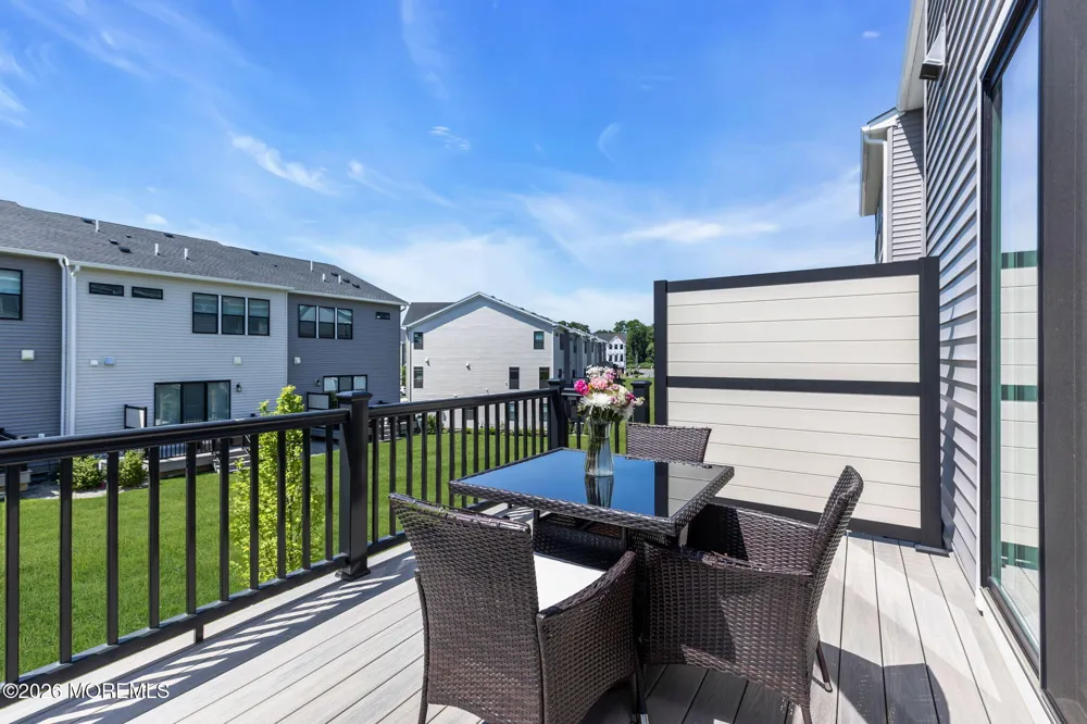 27 Linder Court Middletown, NJ 07748