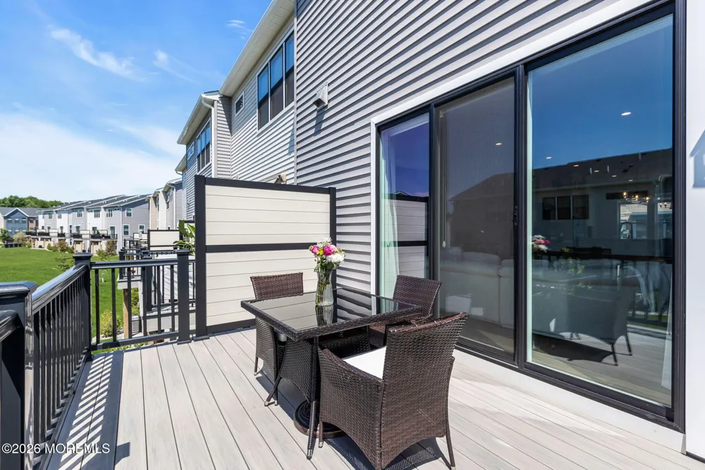 27 Linder Court Middletown, NJ 07748