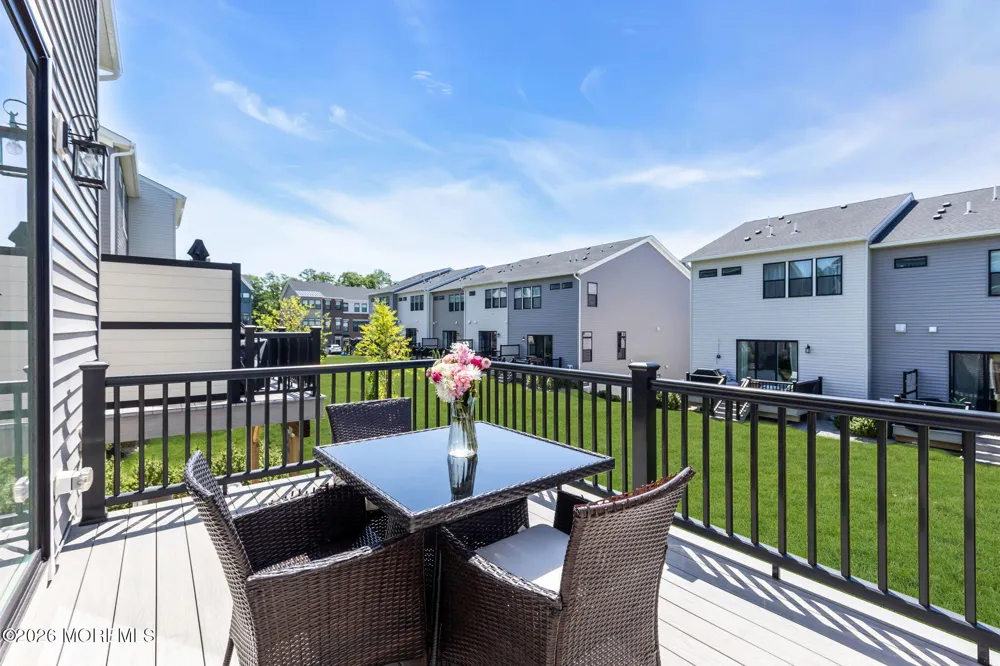 27 Linder Court Middletown, NJ 07748