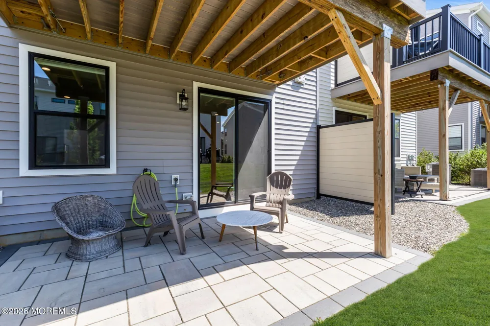 27 Linder Court Middletown, NJ 07748