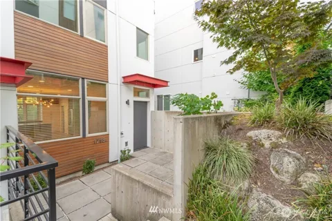 1718 27th Avenue #A