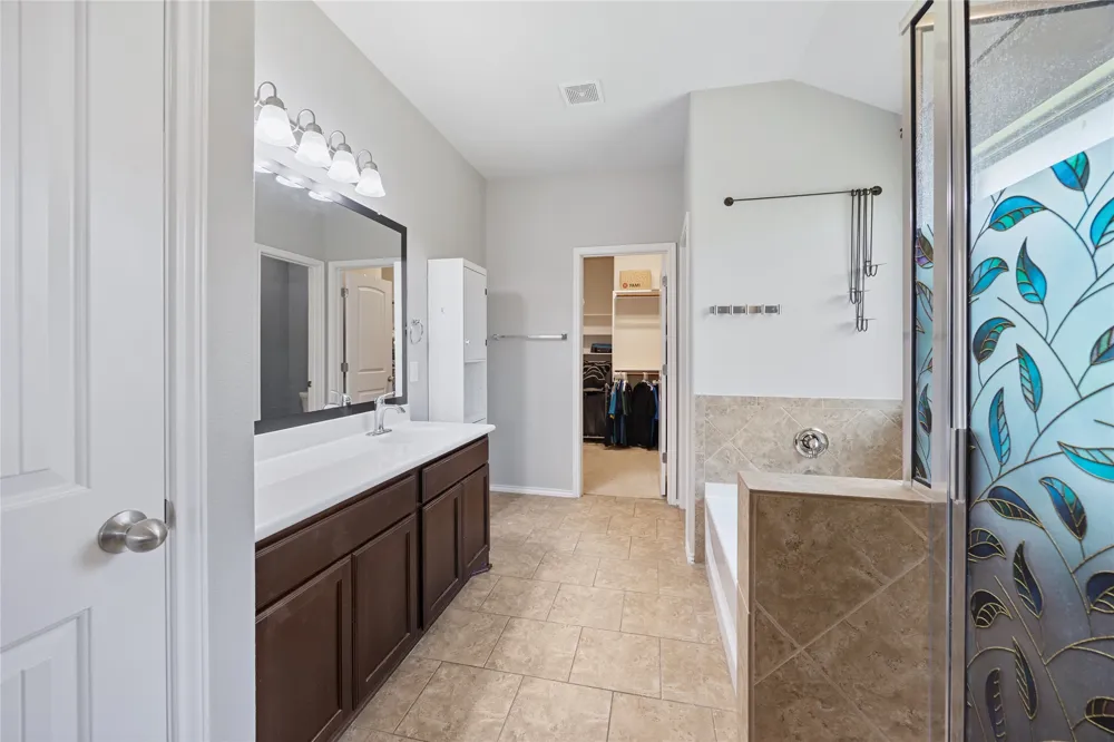 18717 Leigh Lane Pflugerville, TX 78660