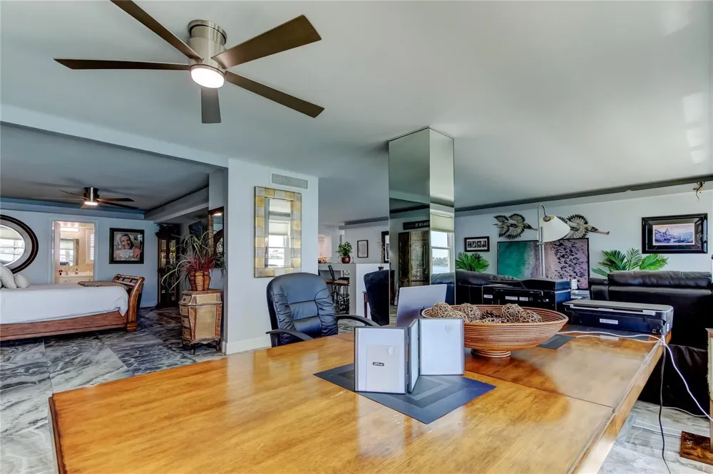 5200 BRITTANY DRIVE S #204 St Petersburg, FL 33715