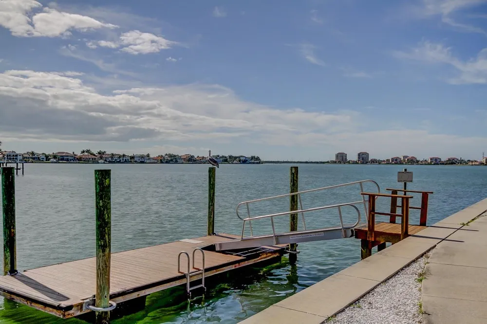 5200 BRITTANY DRIVE S #204 St Petersburg, FL 33715