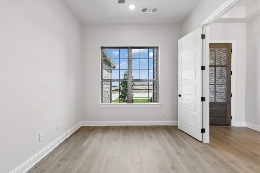 201 Cross Timbers Street Azle, TX 76020