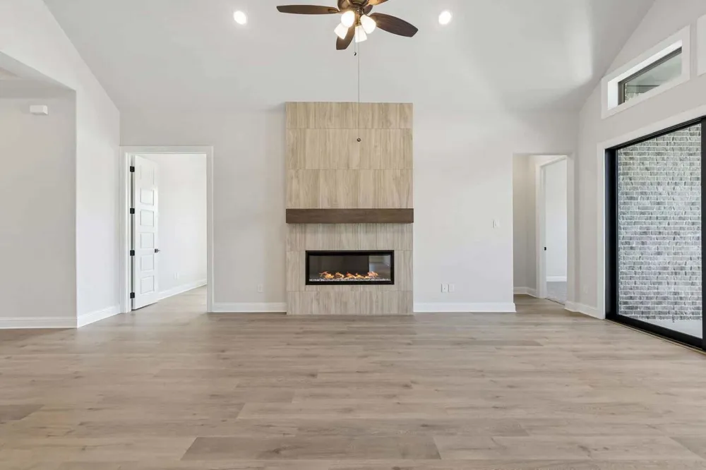 201 Cross Timbers Street Azle, TX 76020