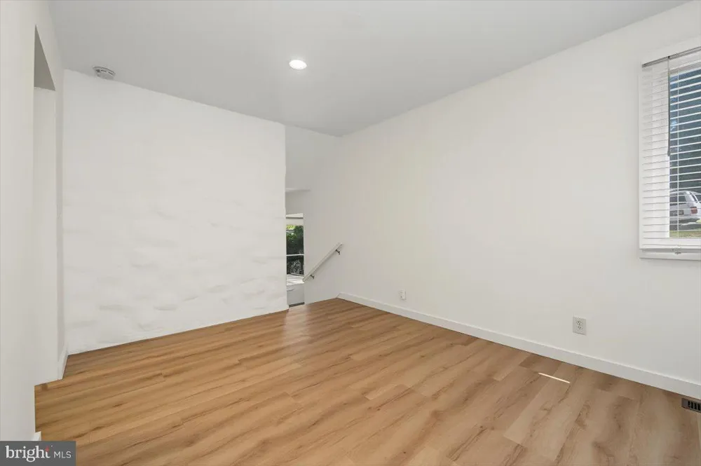 239 E CHELSEA CIRCLE Newtown Square, PA 19073