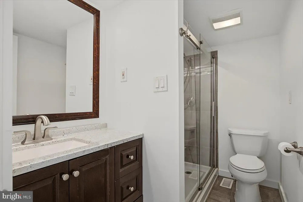 239 E CHELSEA CIRCLE Newtown Square, PA 19073