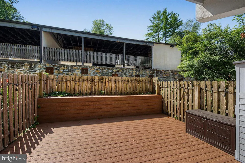 239 E CHELSEA CIRCLE Newtown Square, PA 19073