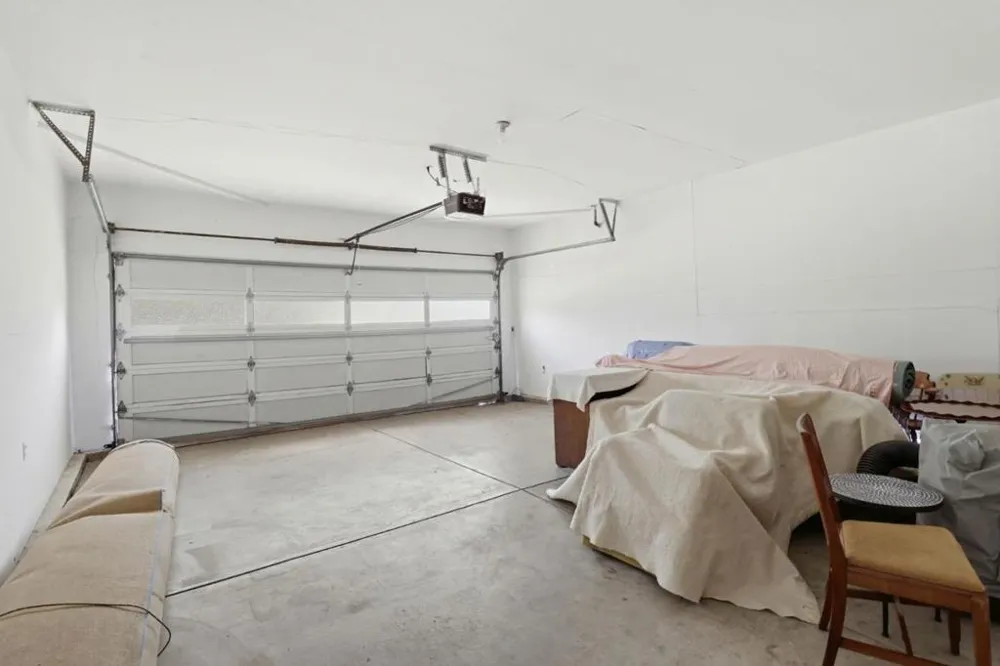 701 Christine Drive Palo Alto, CA 94303