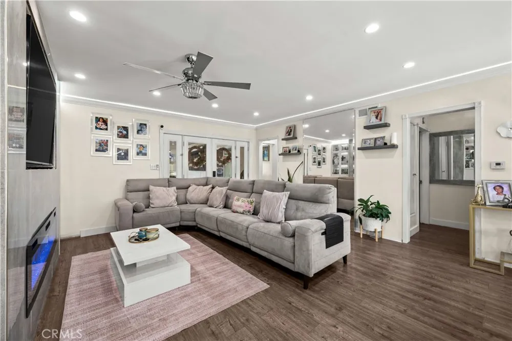 8849 Pico Vista Pico Rivera, CA 90660