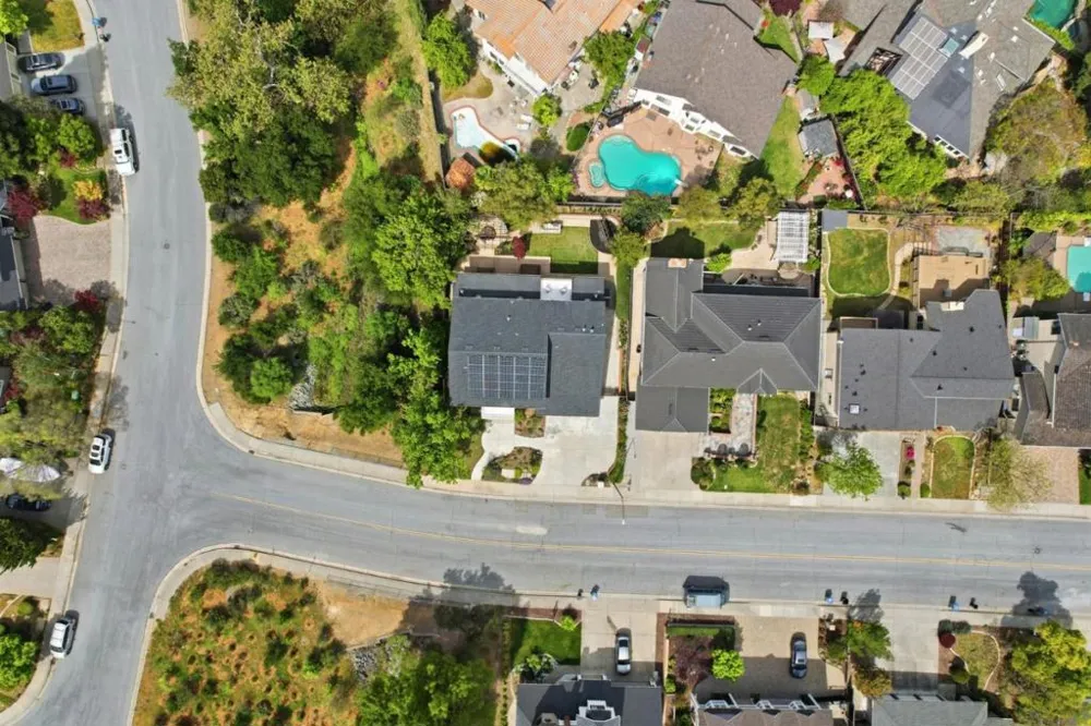 1129 Foxhurst Way San Jose, CA 95120