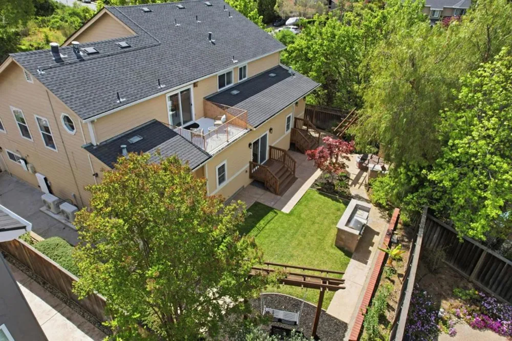 1129 Foxhurst Way San Jose, CA 95120