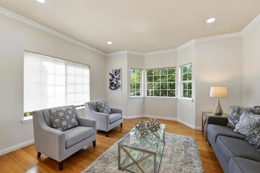 1129 Foxhurst Way San Jose, CA 95120