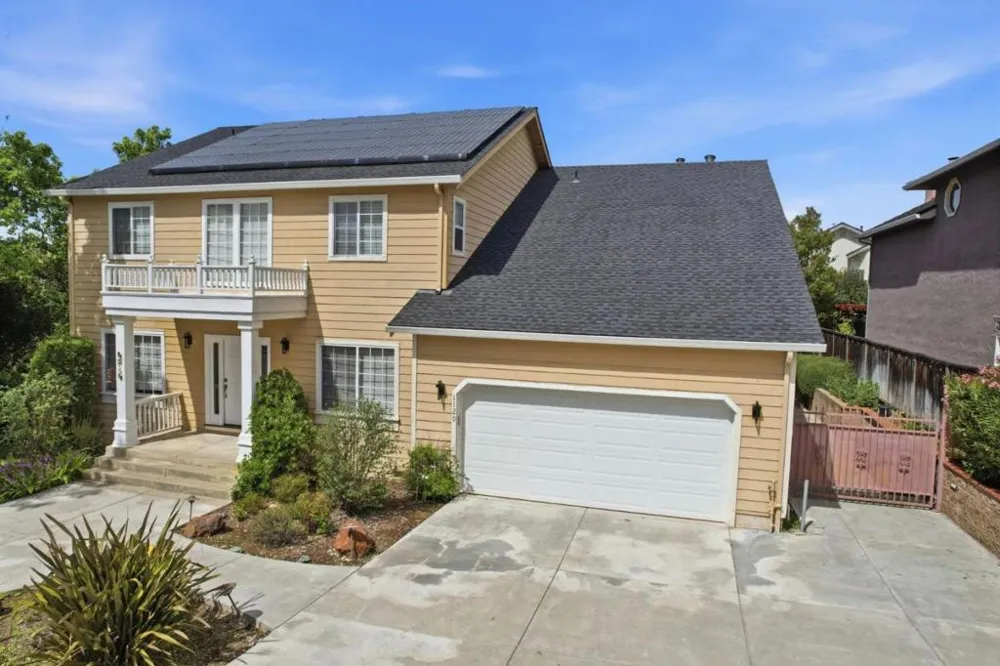 1129 Foxhurst Way San Jose, CA 95120