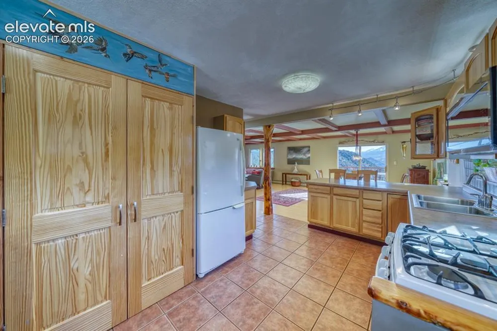 4351 County Road 12 Cotopaxi, CO 81223