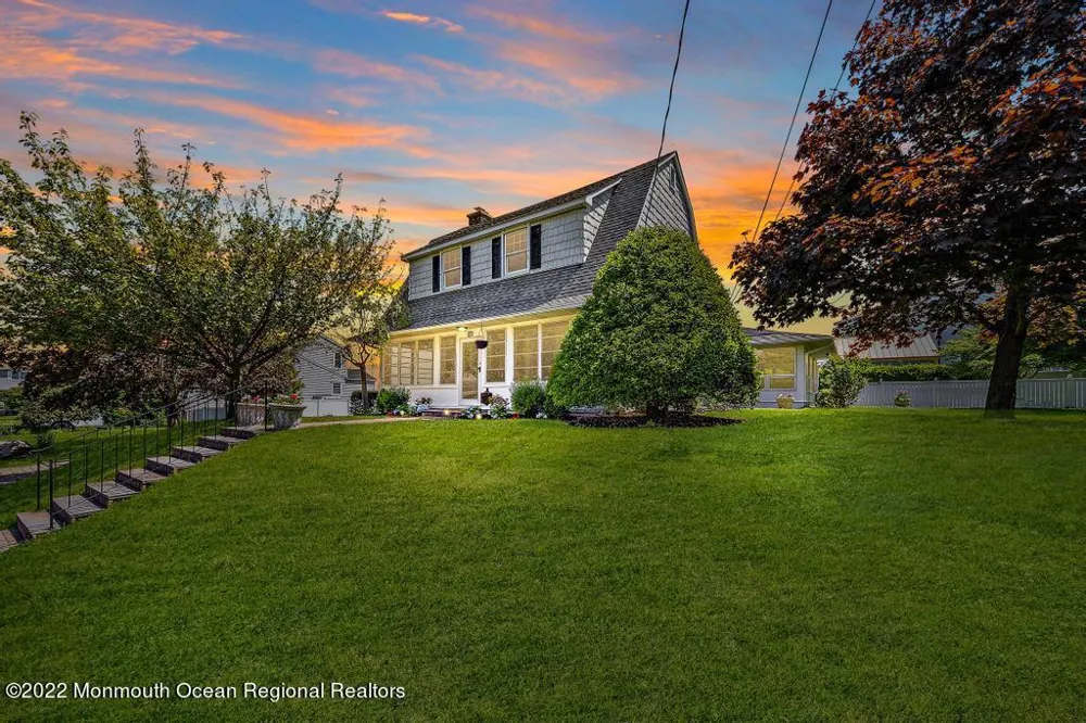 27 Shrewsbury Drive Monmouth Beach, NJ 07750