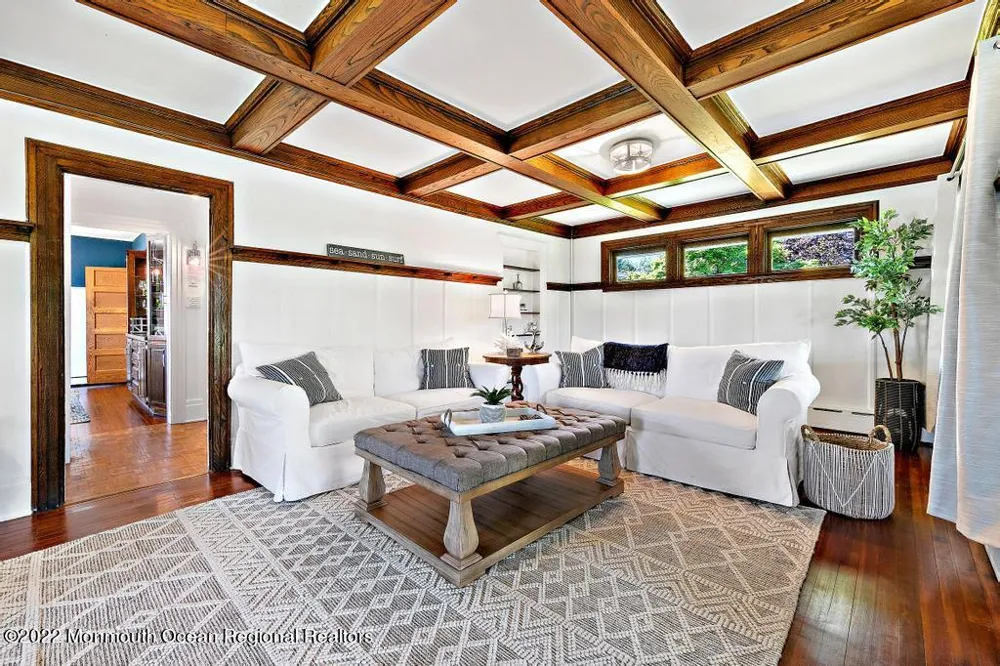 27 Shrewsbury Drive Monmouth Beach, NJ 07750