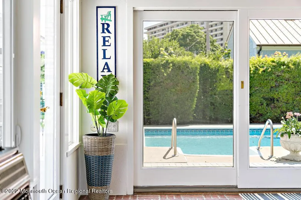 27 Shrewsbury Drive Monmouth Beach, NJ 07750