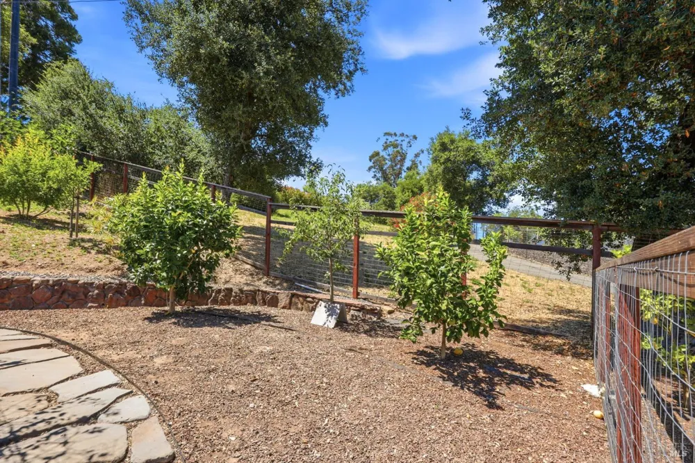 5363 Wilshire Drive Santa Rosa, CA 95404