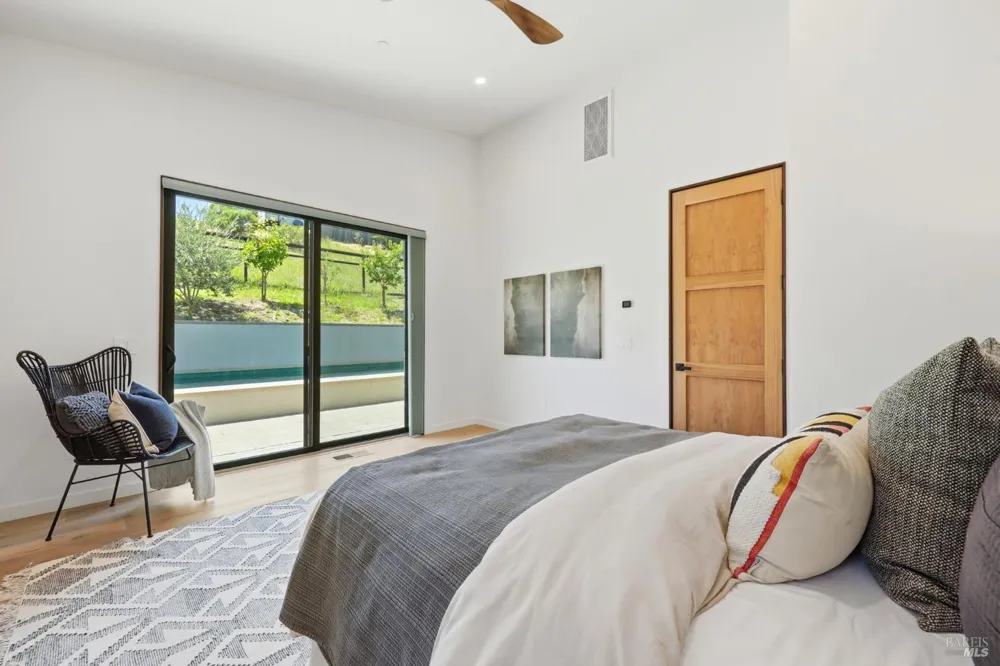 5363 Wilshire Drive Santa Rosa, CA 95404
