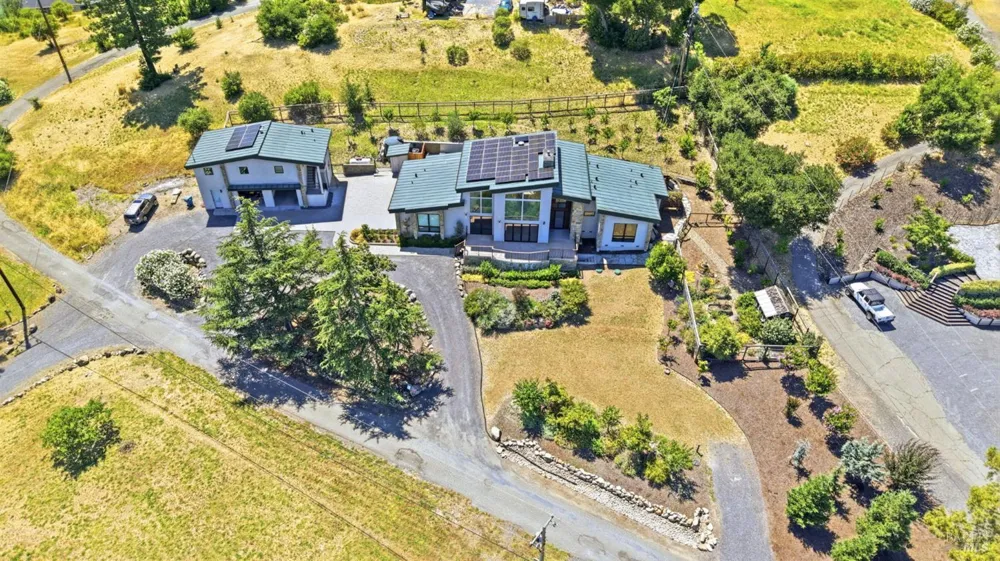 5363 Wilshire Drive Santa Rosa, CA 95404