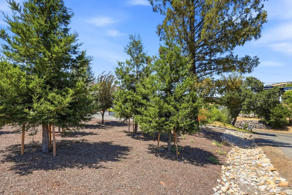 5363 Wilshire Drive Santa Rosa, CA 95404