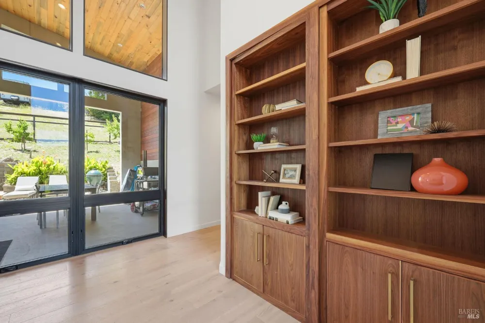 5363 Wilshire Drive Santa Rosa, CA 95404