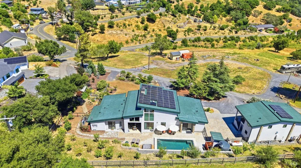 5363 Wilshire Drive Santa Rosa, CA 95404