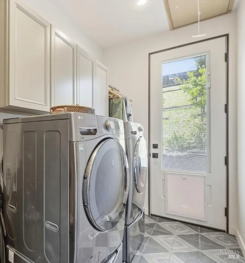 5363 Wilshire Drive Santa Rosa, CA 95404