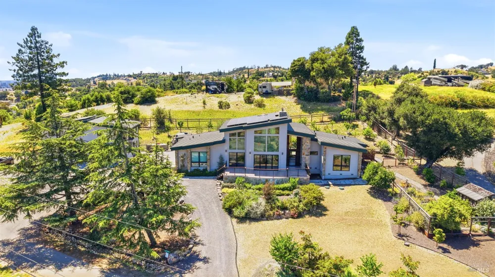 5363 Wilshire Drive Santa Rosa, CA 95404