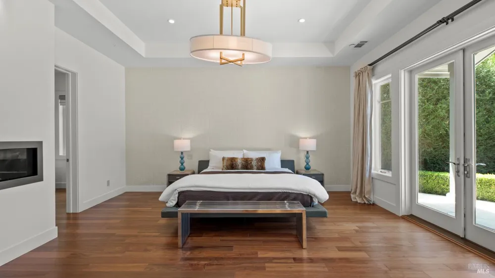 21 Eye Street San Rafael, CA 94901
