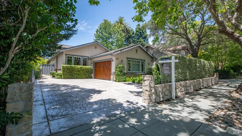 21 Eye Street San Rafael, CA 94901