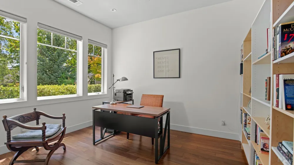 21 Eye Street San Rafael, CA 94901