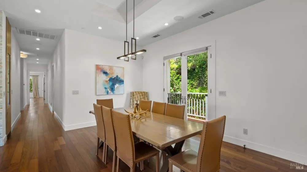 21 Eye Street San Rafael, CA 94901