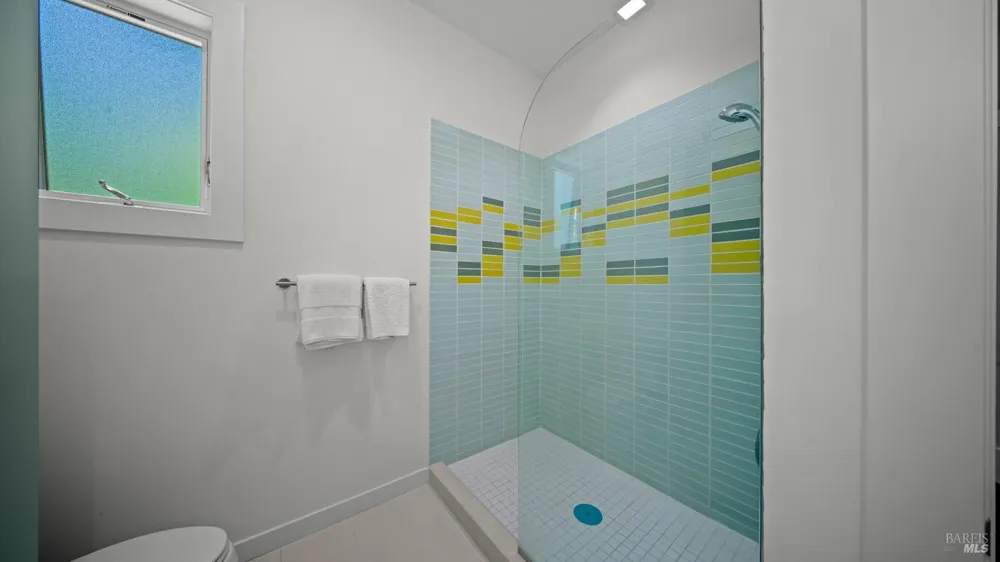 21 Eye Street San Rafael, CA 94901