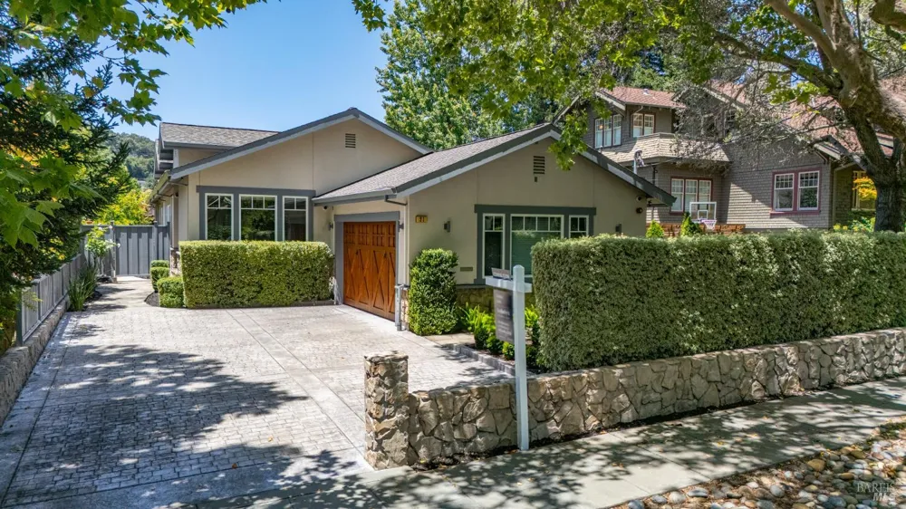 21 Eye Street San Rafael, CA 94901