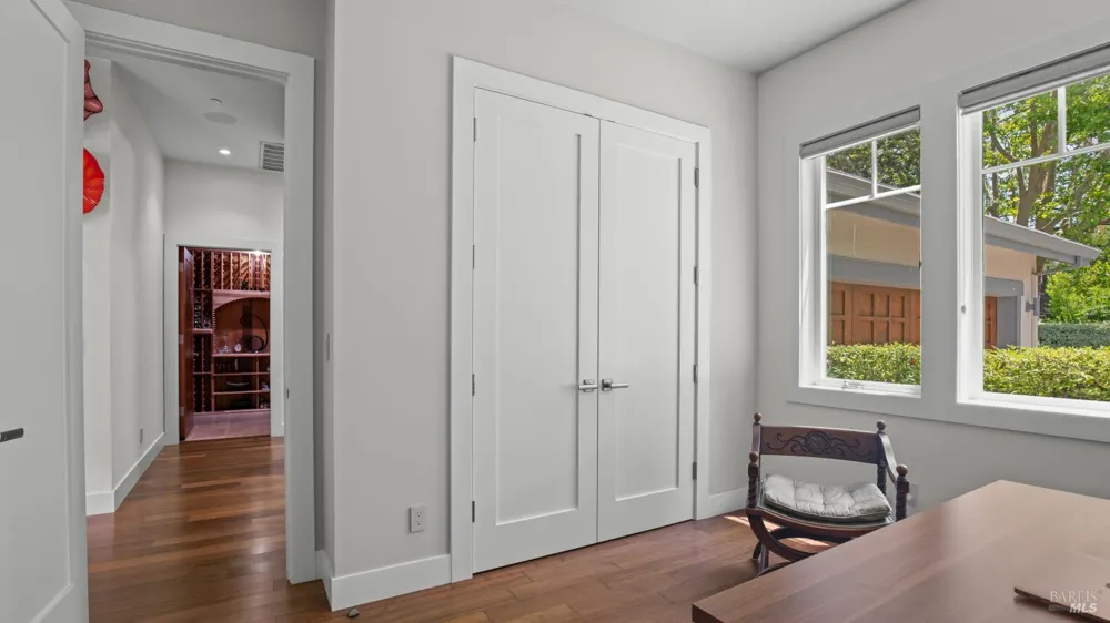 21 Eye Street San Rafael, CA 94901